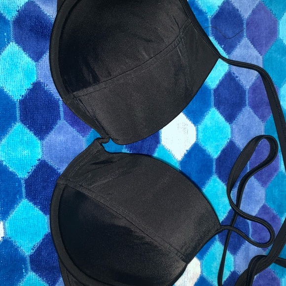 Victoria’s Secret Ladies 2 pc. Swim Suit - Picture 2 of 7